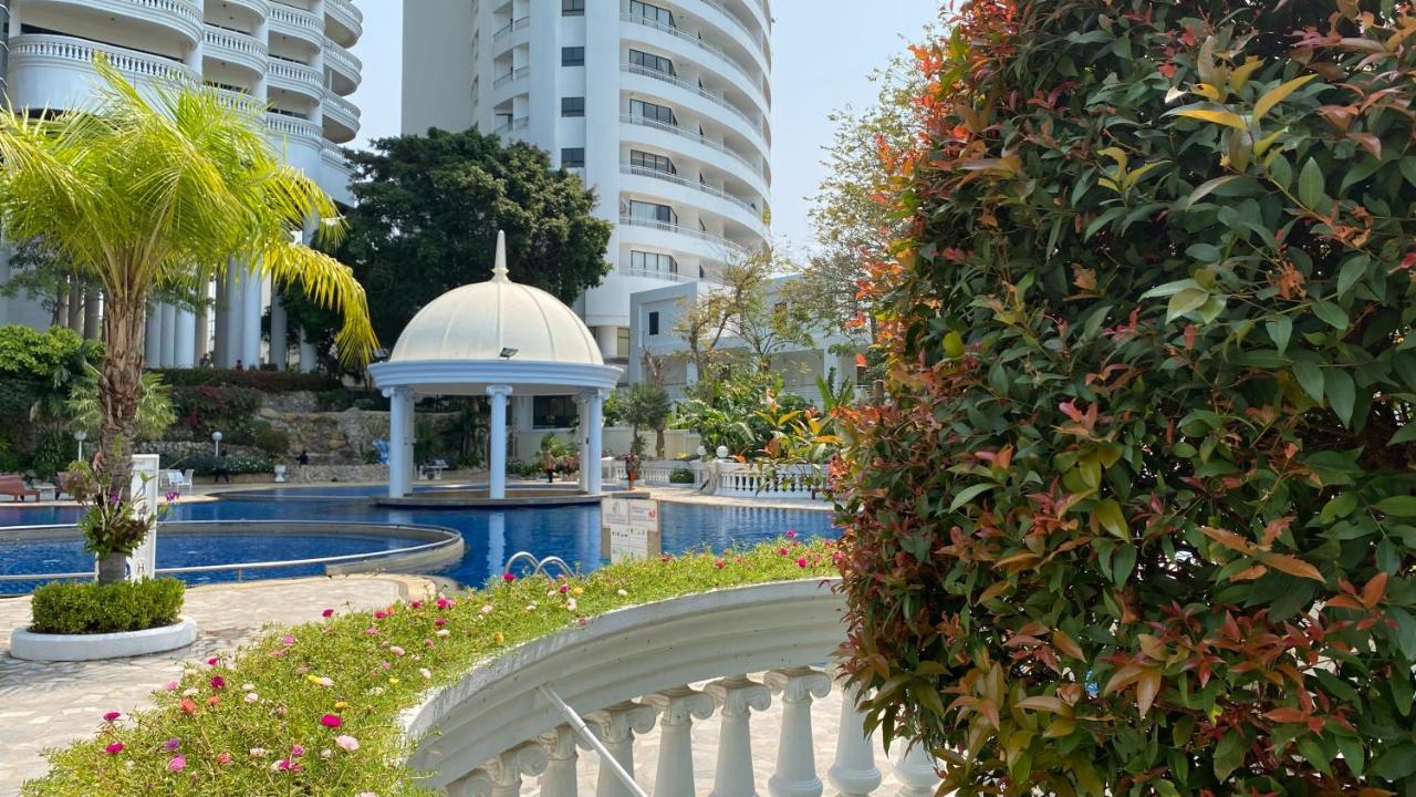 Sky Beach Beachfront باتايا المظهر الخارجي الصورة